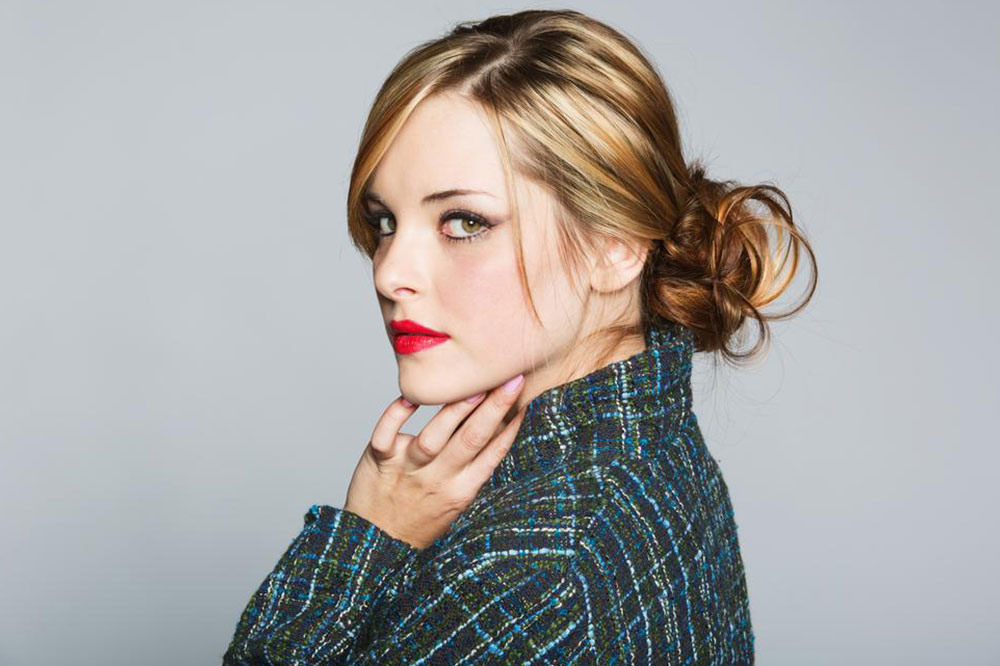 5 Makeup Hacks for Younger Skin